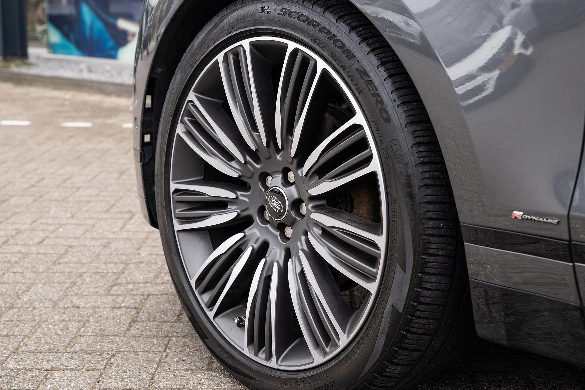 Land Rover Range Rover Velar