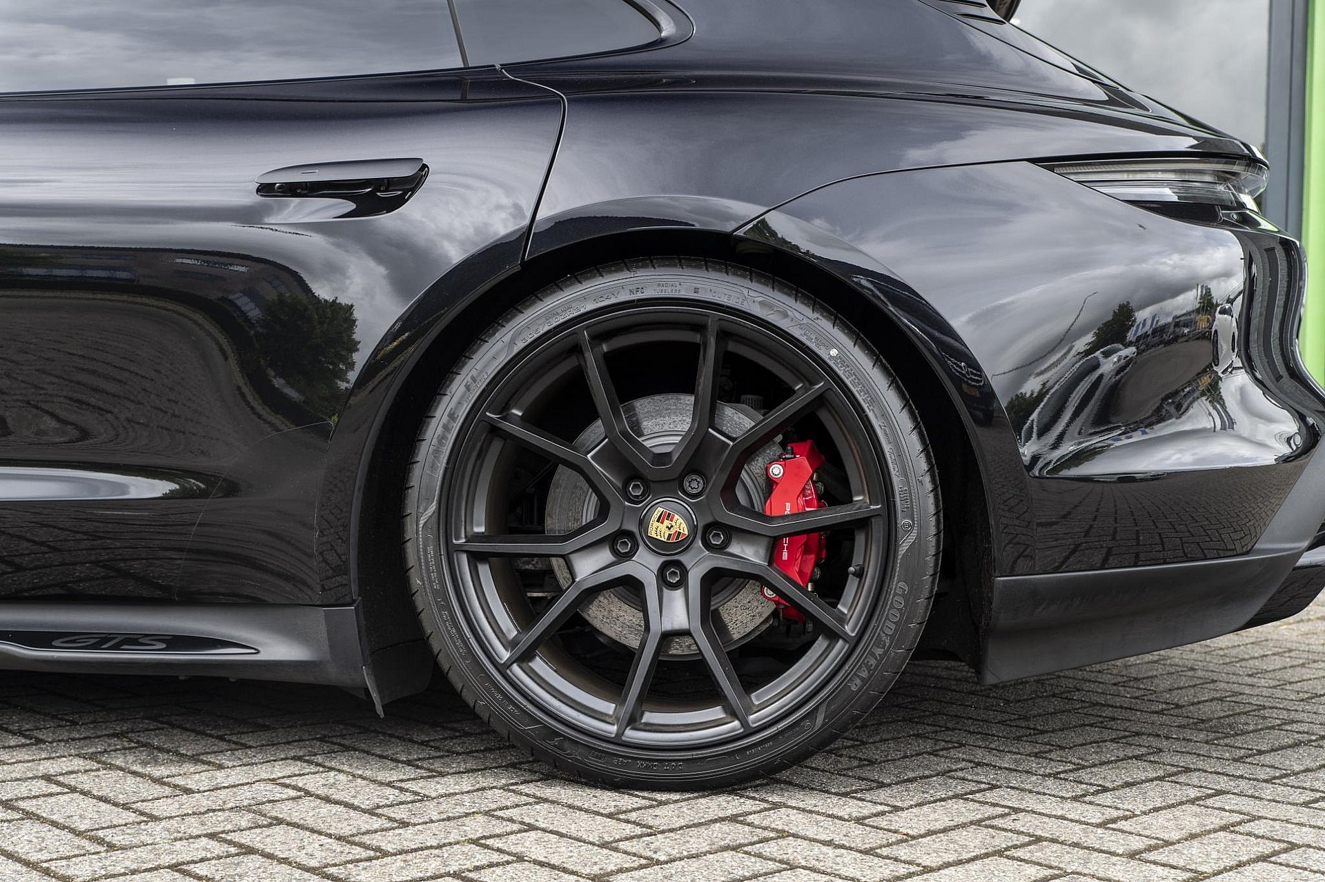 Porsche Taycan Sport Turismo