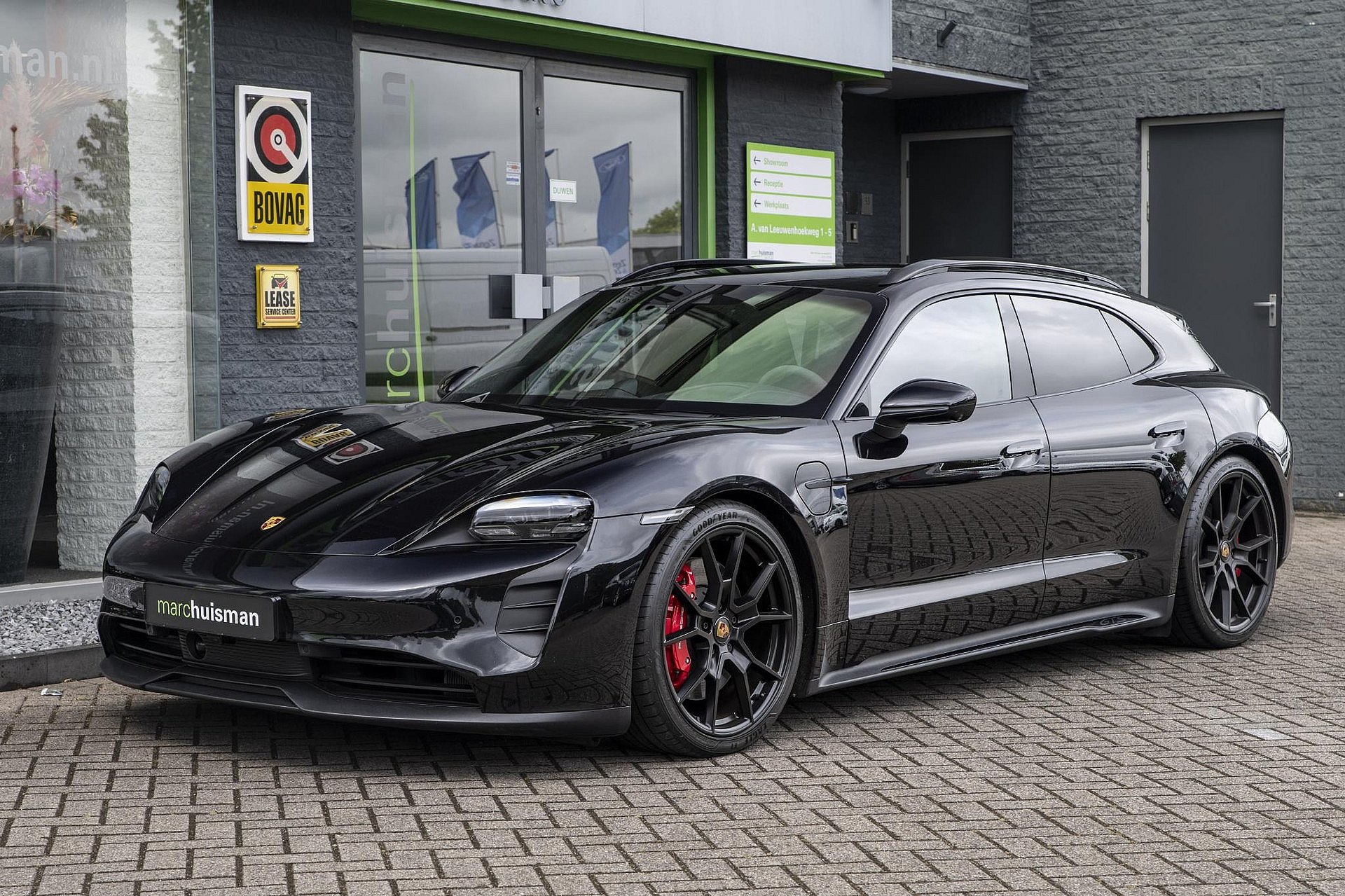 Porsche Taycan Sport Turismo