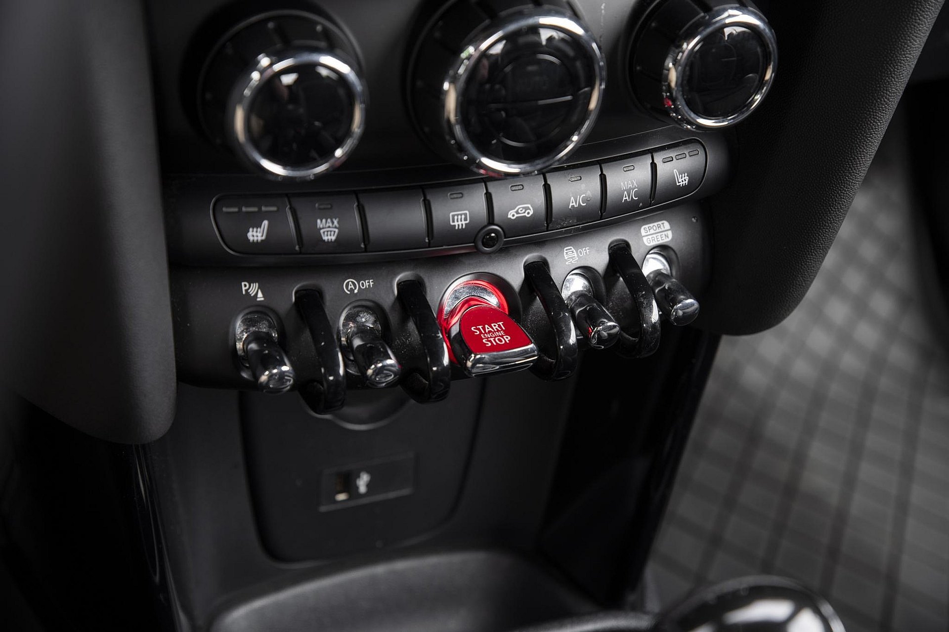 MINI Cabrio