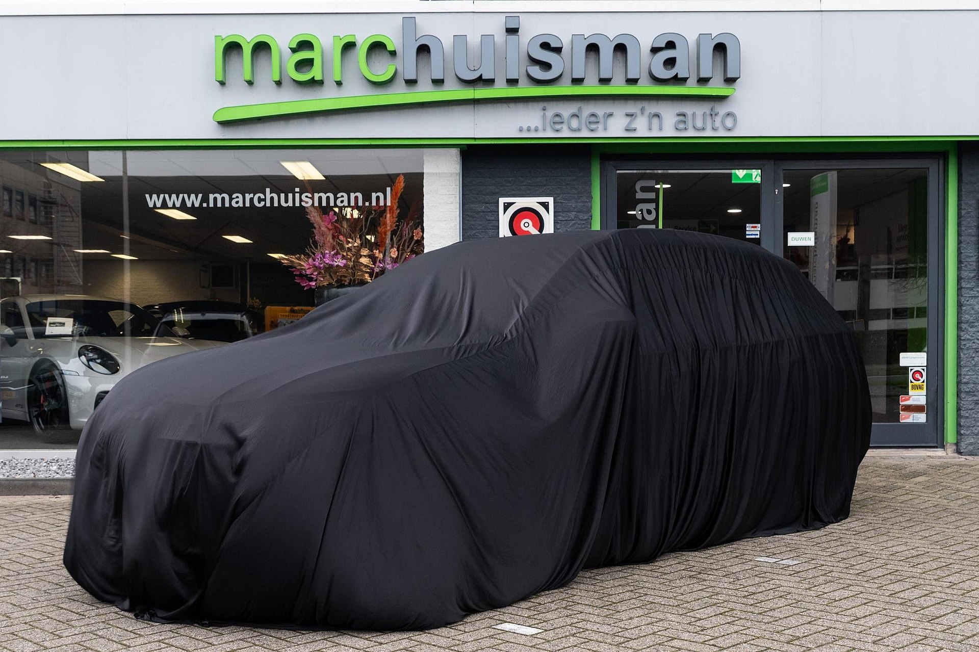 BMW 3-serie 320i High Executive / M-SPORT / ADAPTIVE CRUISE / CAMERA / HIFI