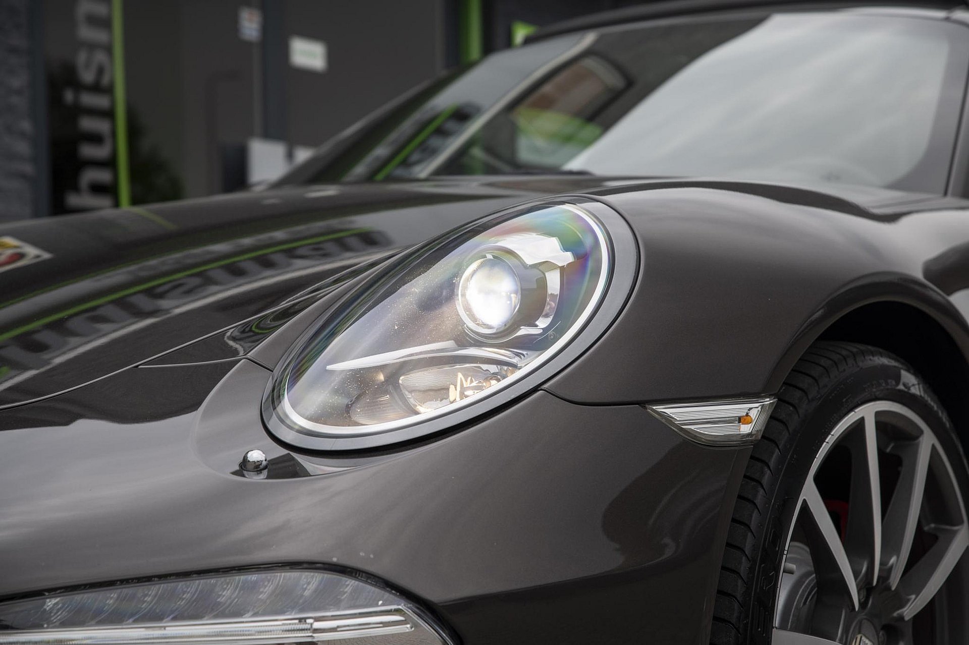Porsche 911