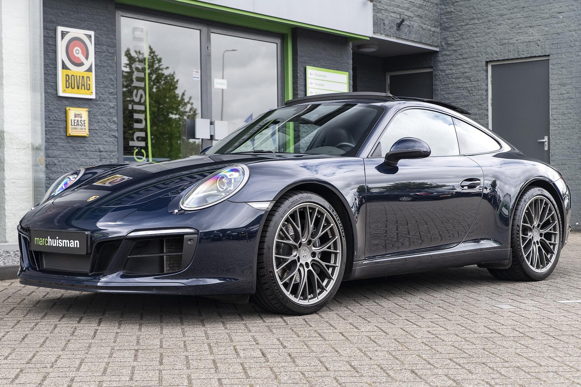 Porsche 911