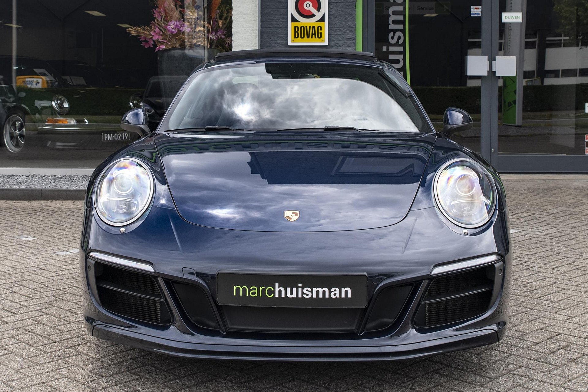 Porsche 911
