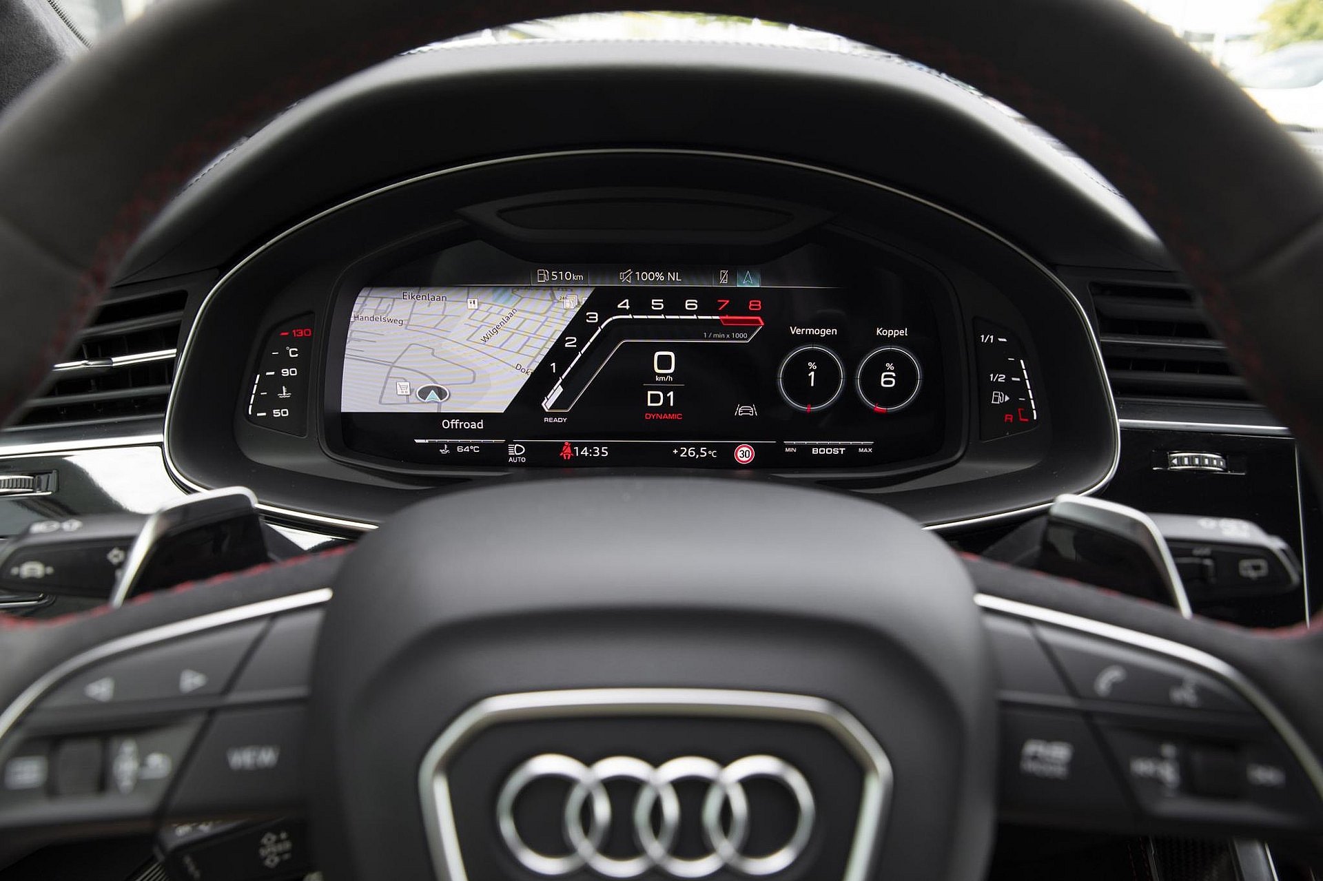 Audi RSQ8