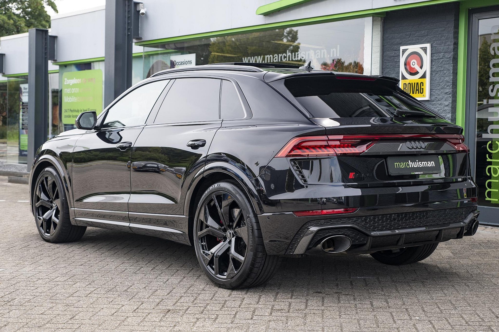 Audi RSQ8 