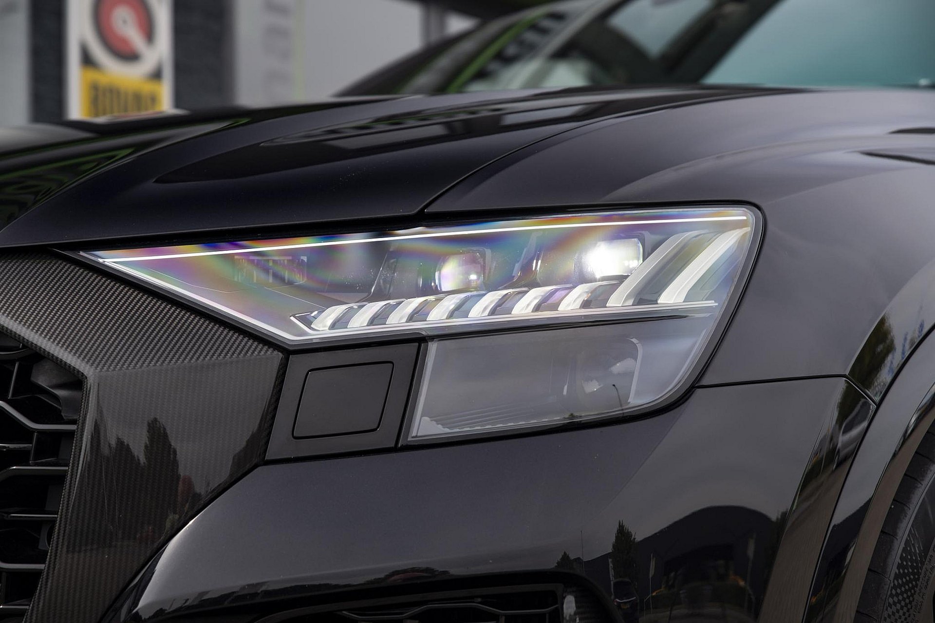 Audi RSQ8