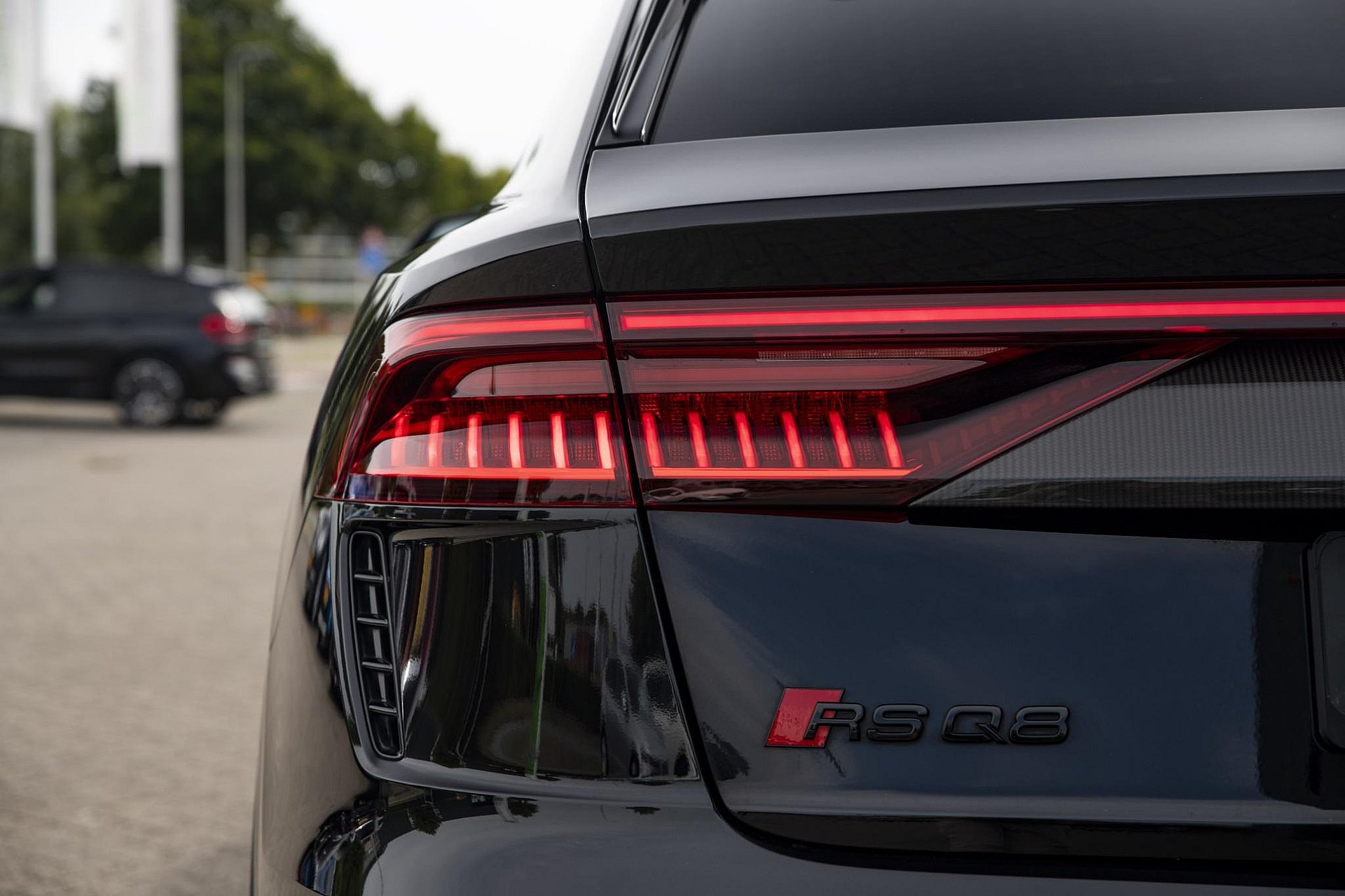 Audi RSQ8