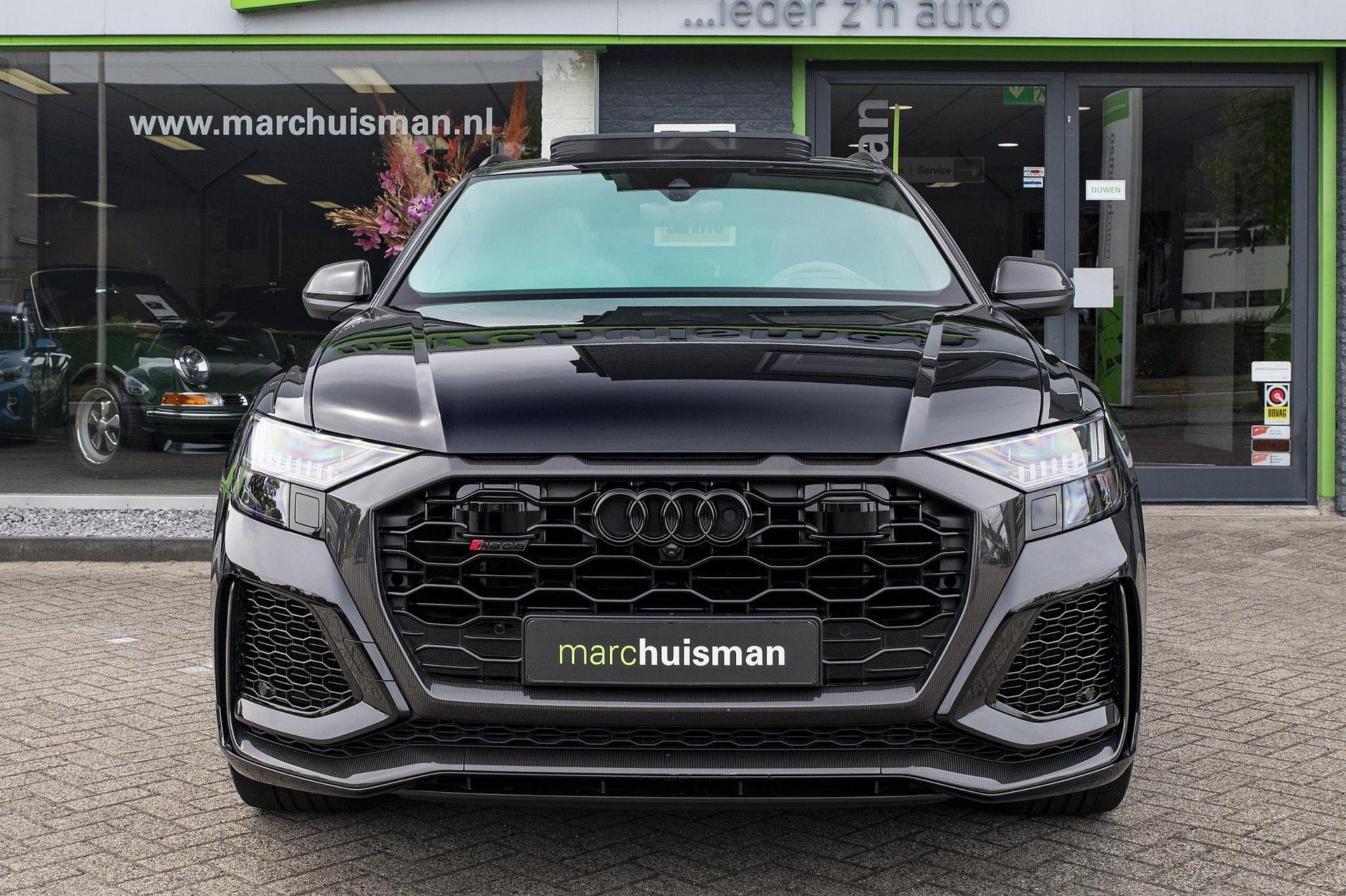 Audi RSQ8 