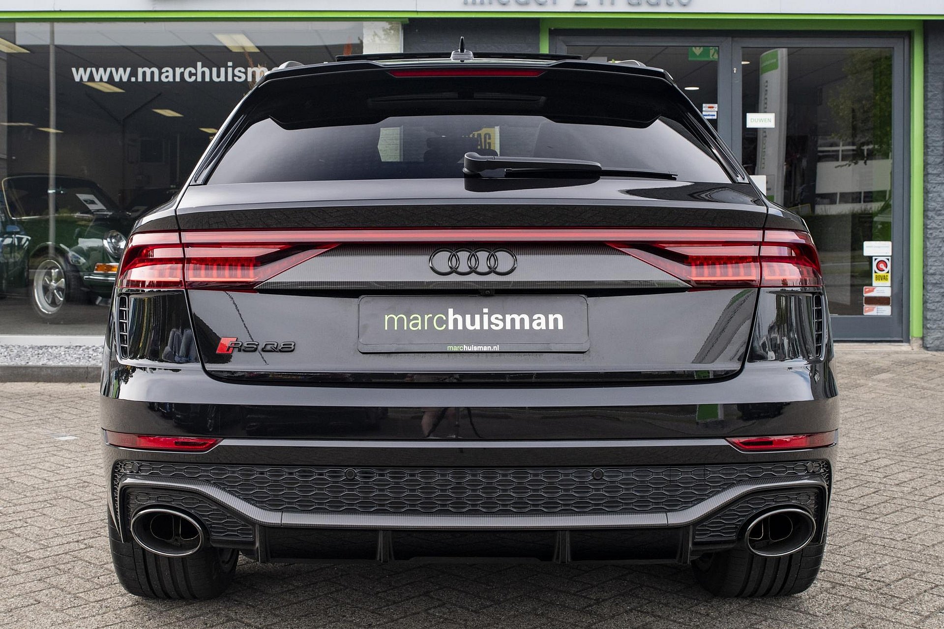 Audi RSQ8 