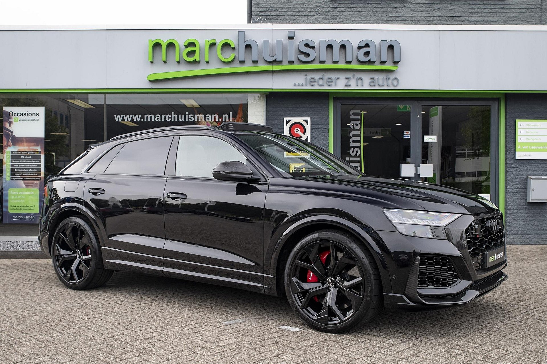 Audi RSQ8
