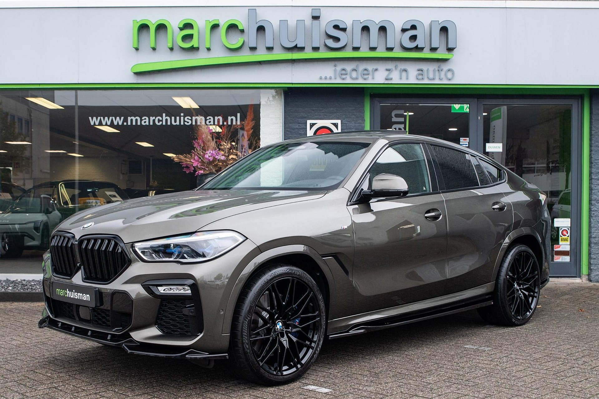 BMW X6 xDrive40i High Executive M Sport / 22 INCH X6M / PANO / HARMAN KARDON