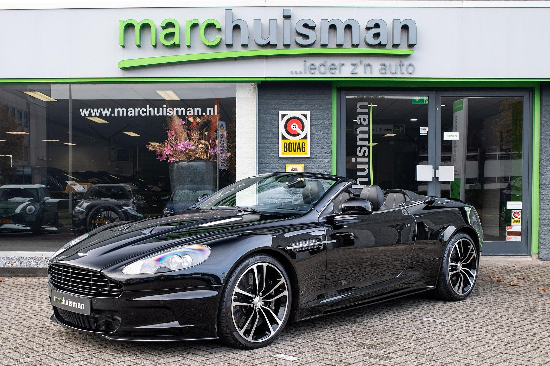 Aston Martin DBS Volante Carbon Black Edition 6.0 V12