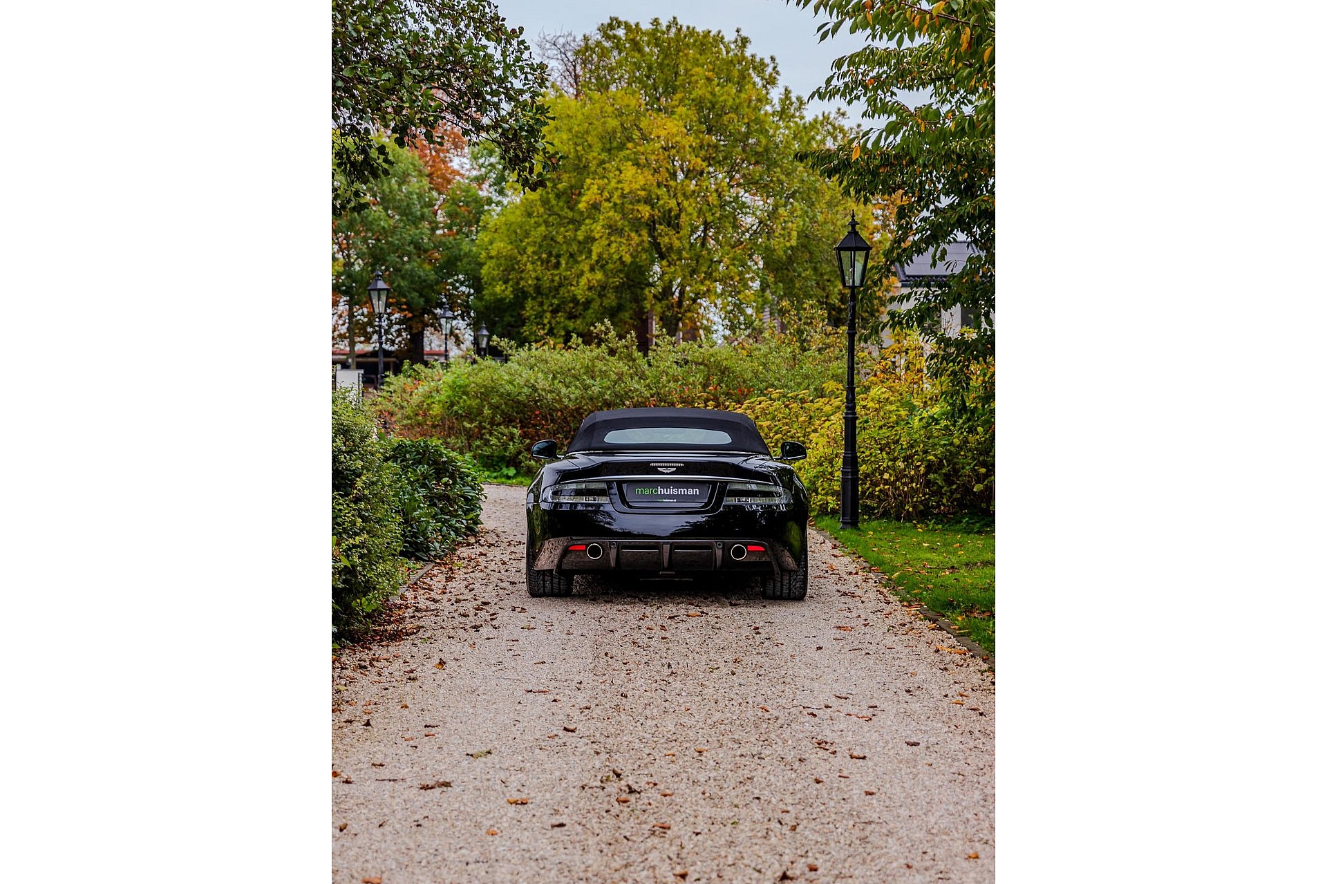 Aston Martin DBS 