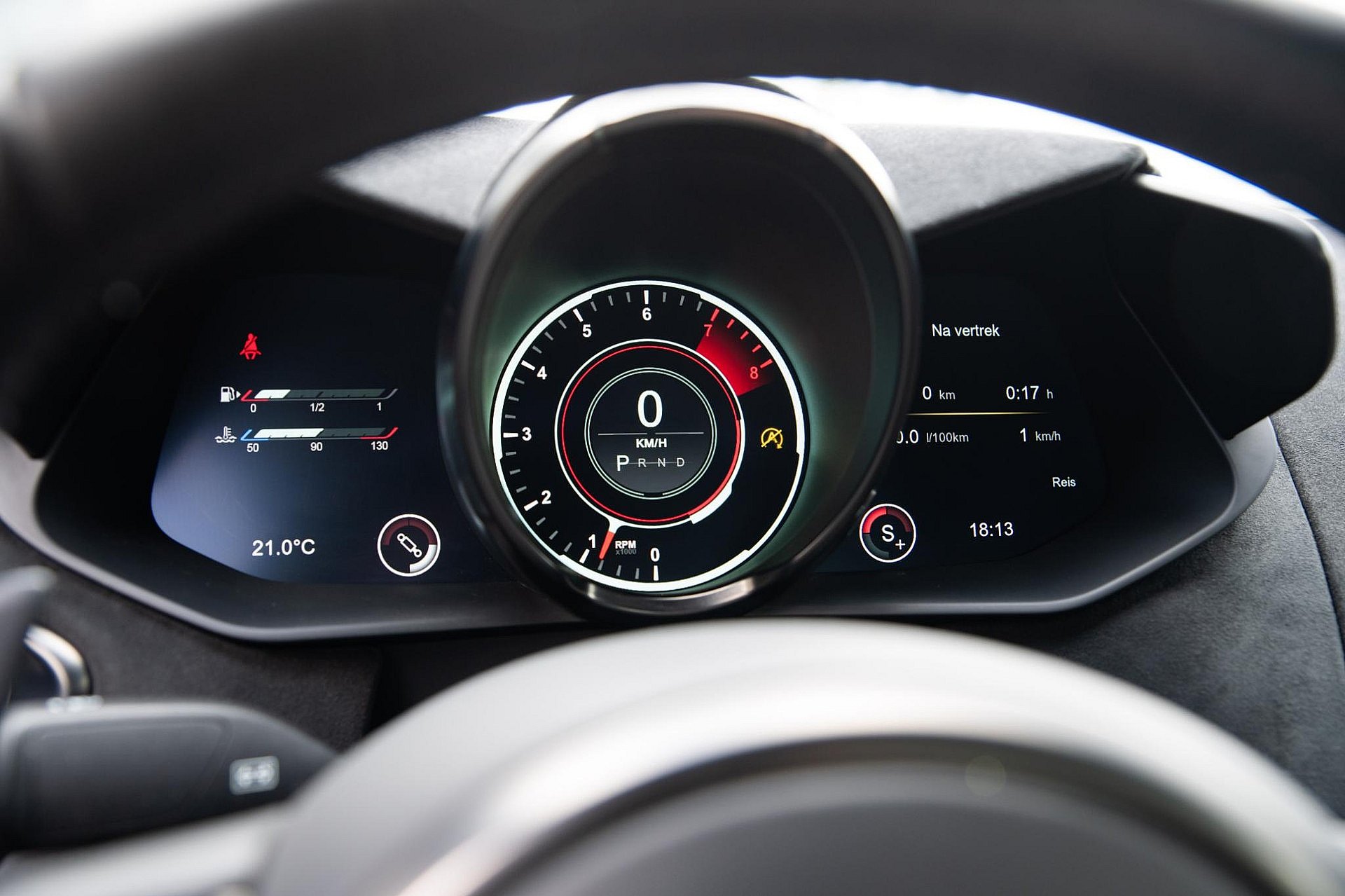 Aston Martin Vantage 