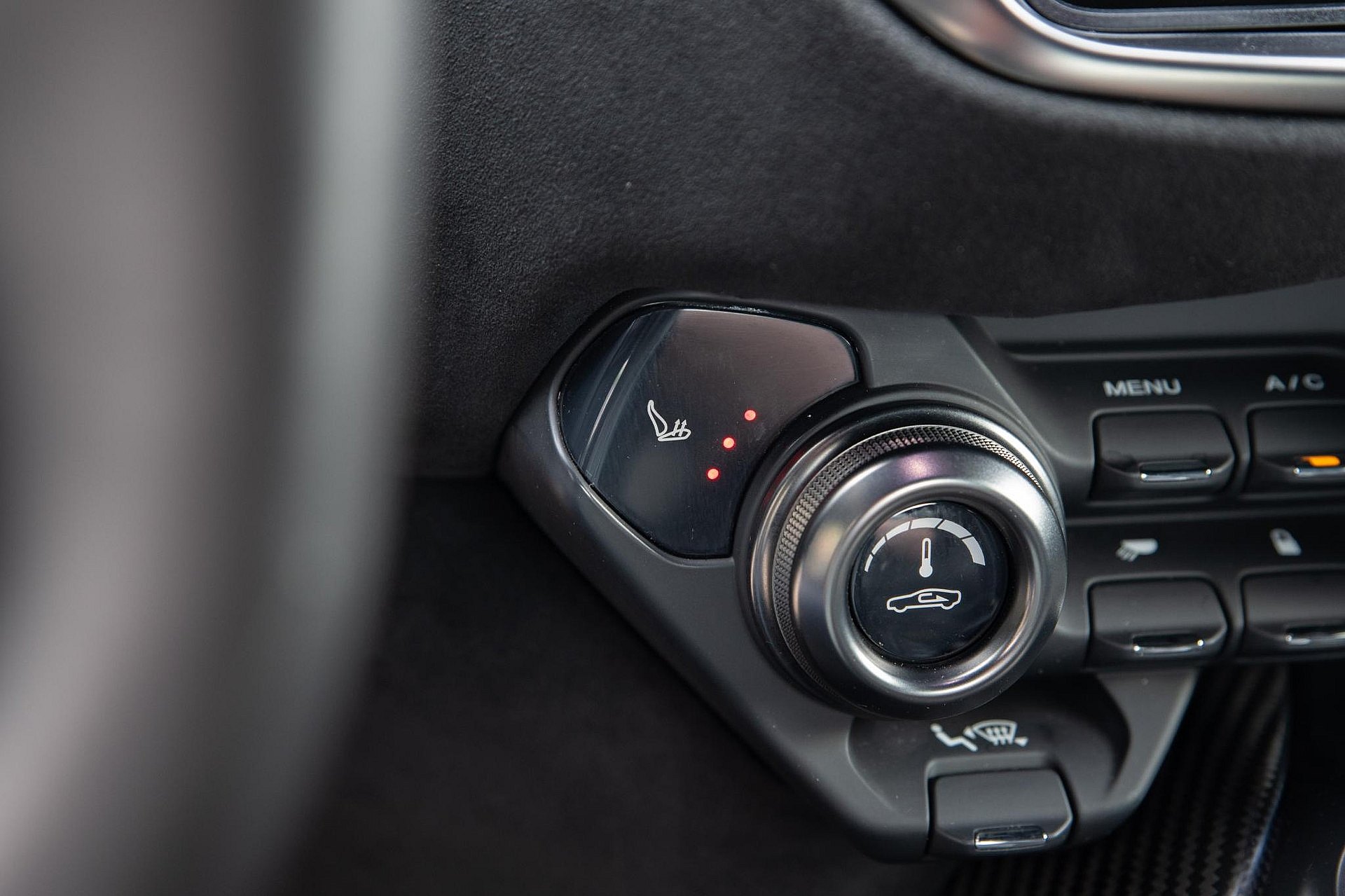 Aston Martin Vantage 