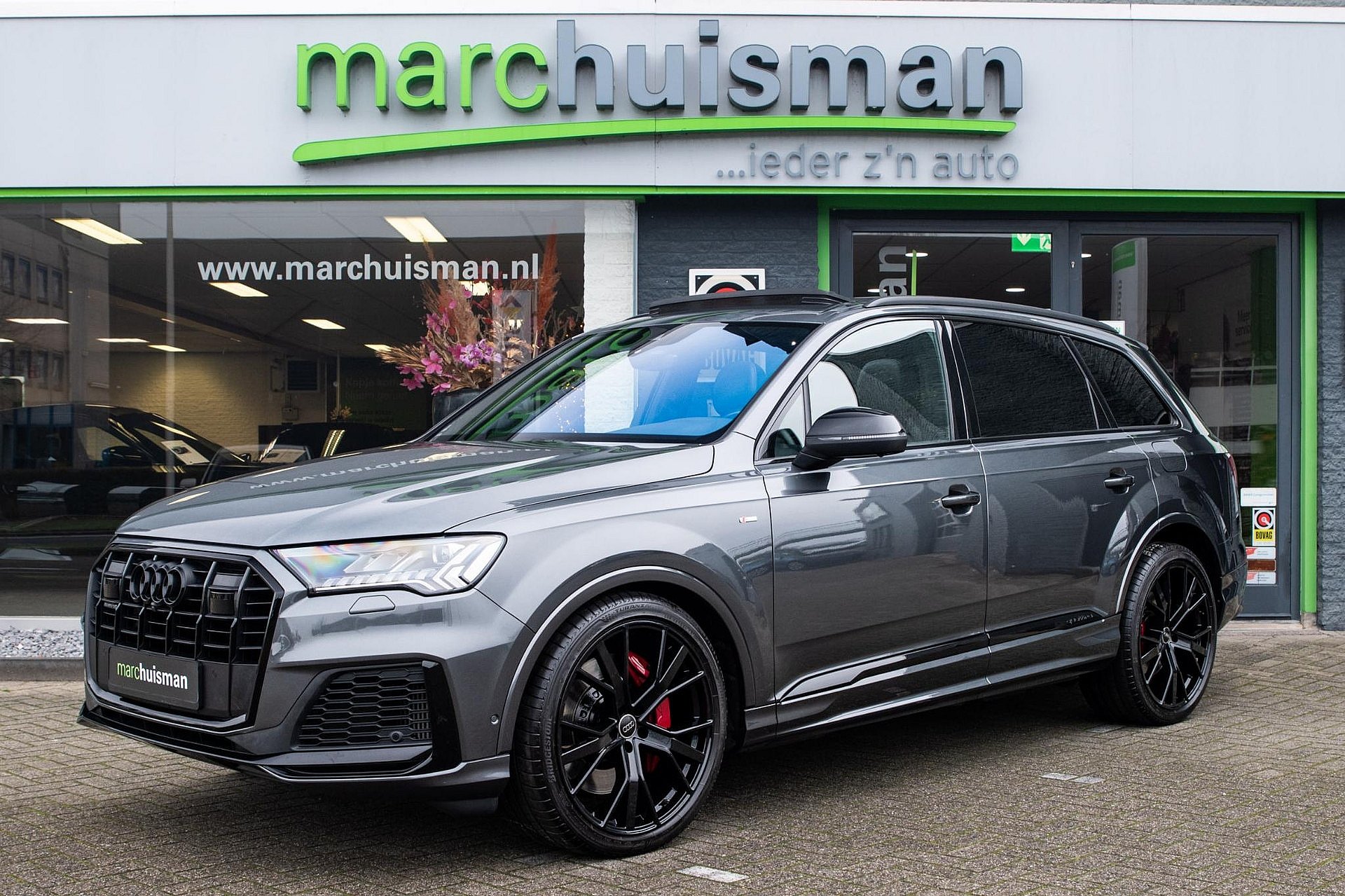 Audi Q7 60 TFSI e quattro Competition / S-LINE / PANODAK / 22 INCH / BTW