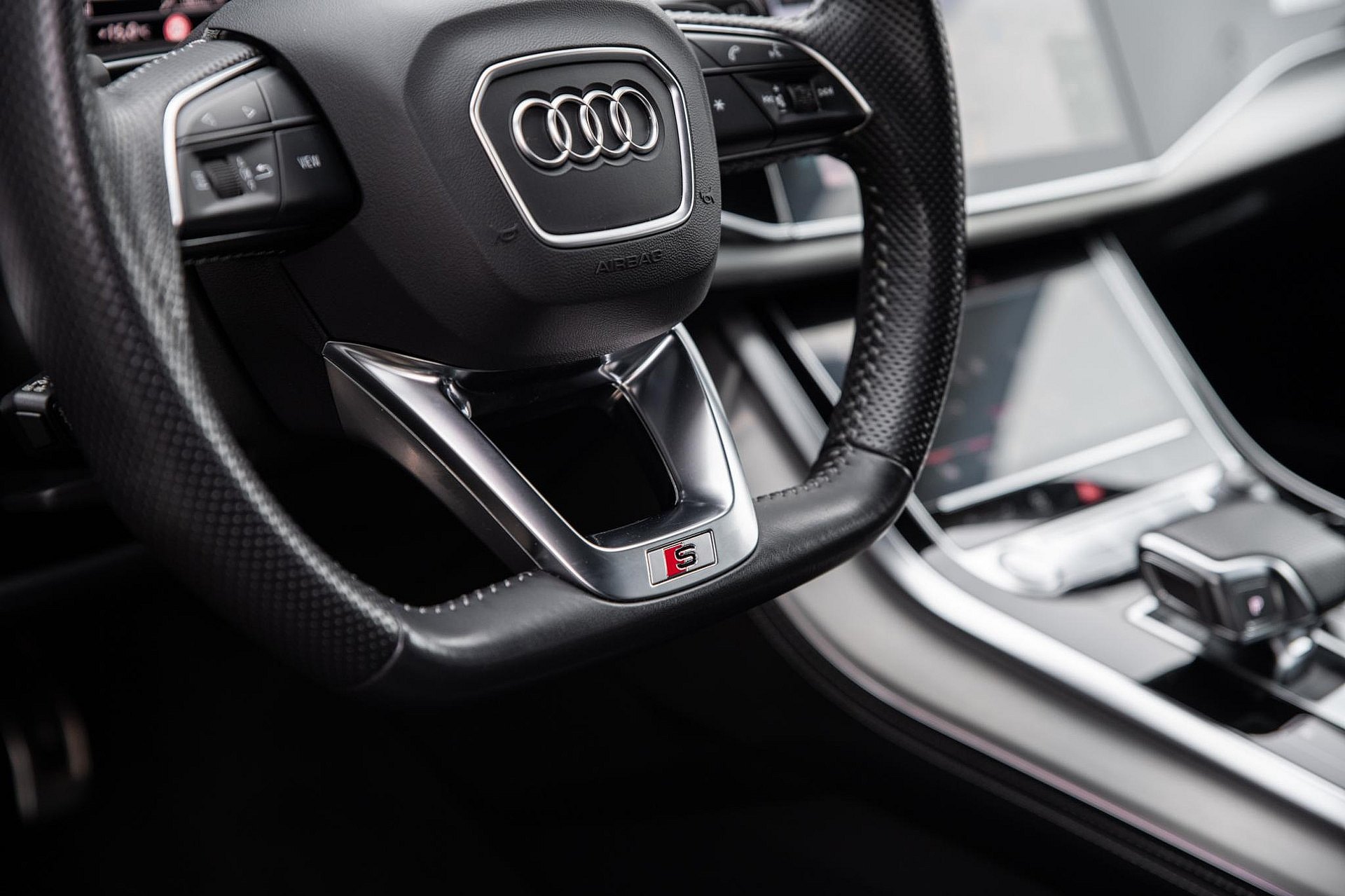 Audi Q7 