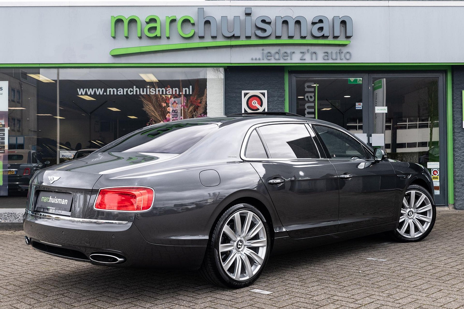 Bentley Flying Spur 