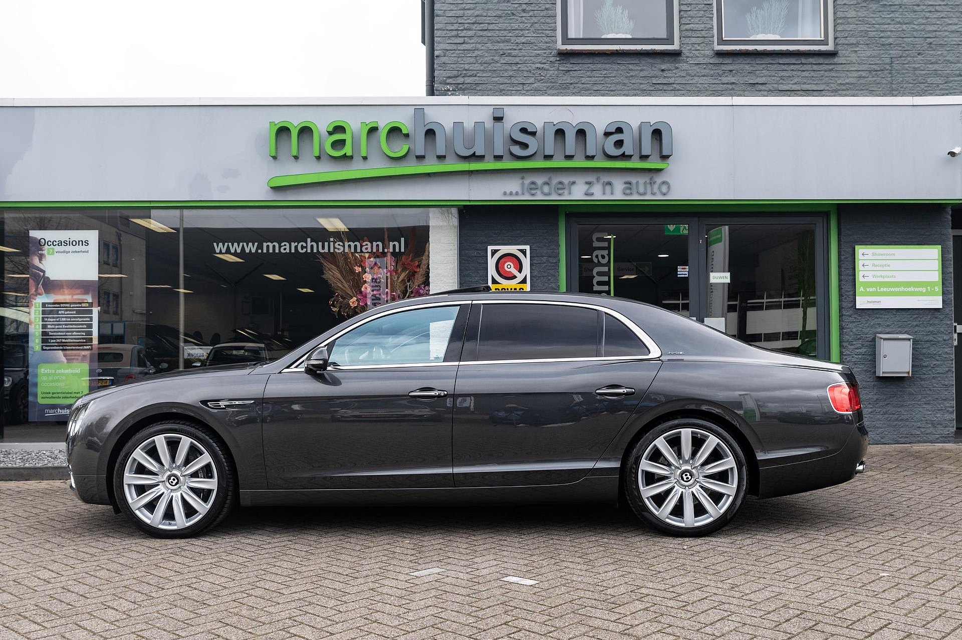 Bentley Flying Spur 