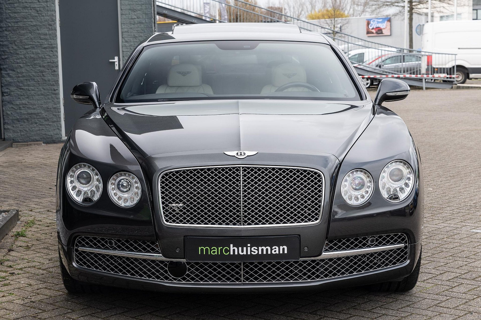 Bentley Flying Spur 