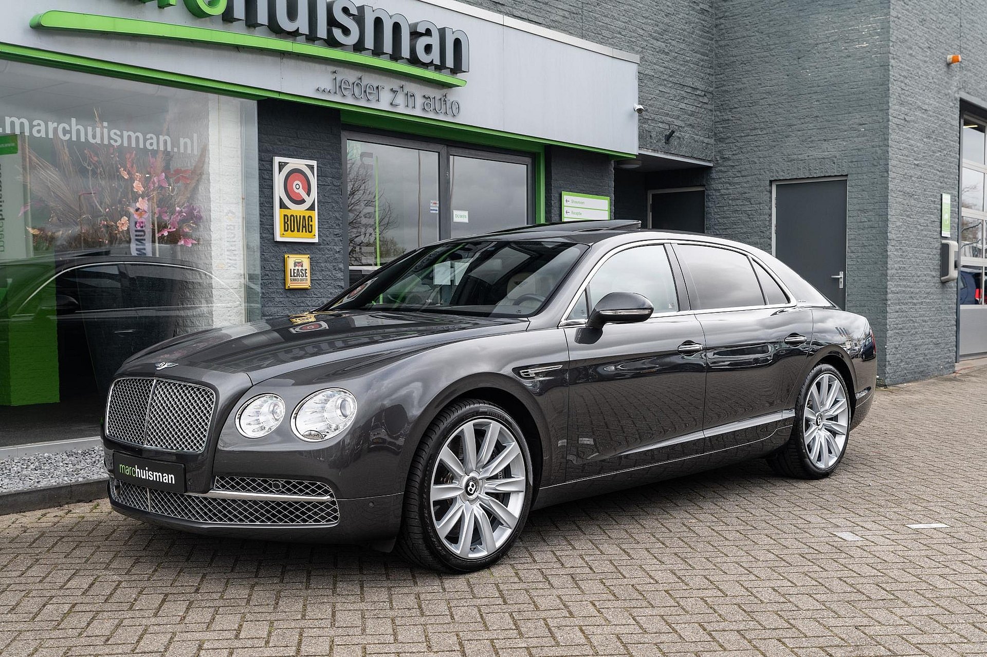 Bentley Flying Spur 
