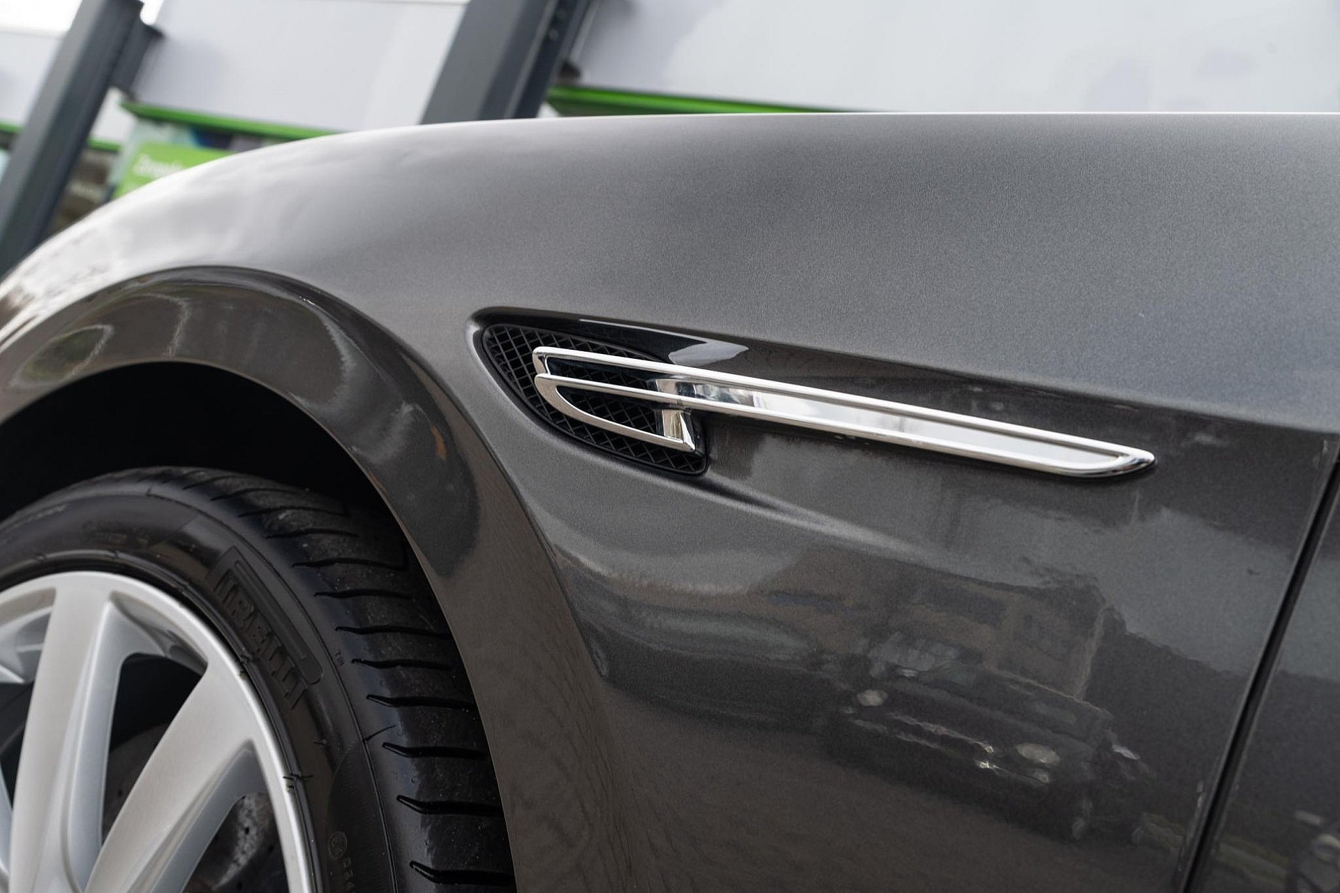Bentley Flying Spur 