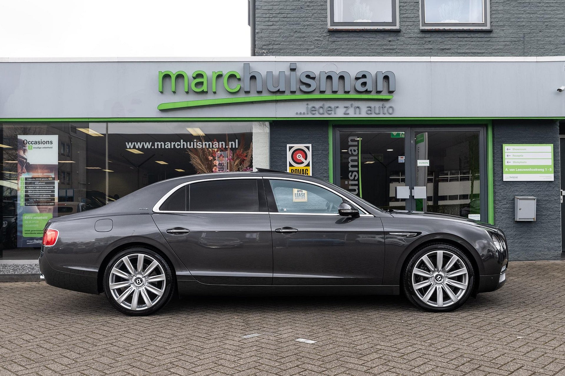 Bentley Flying Spur 