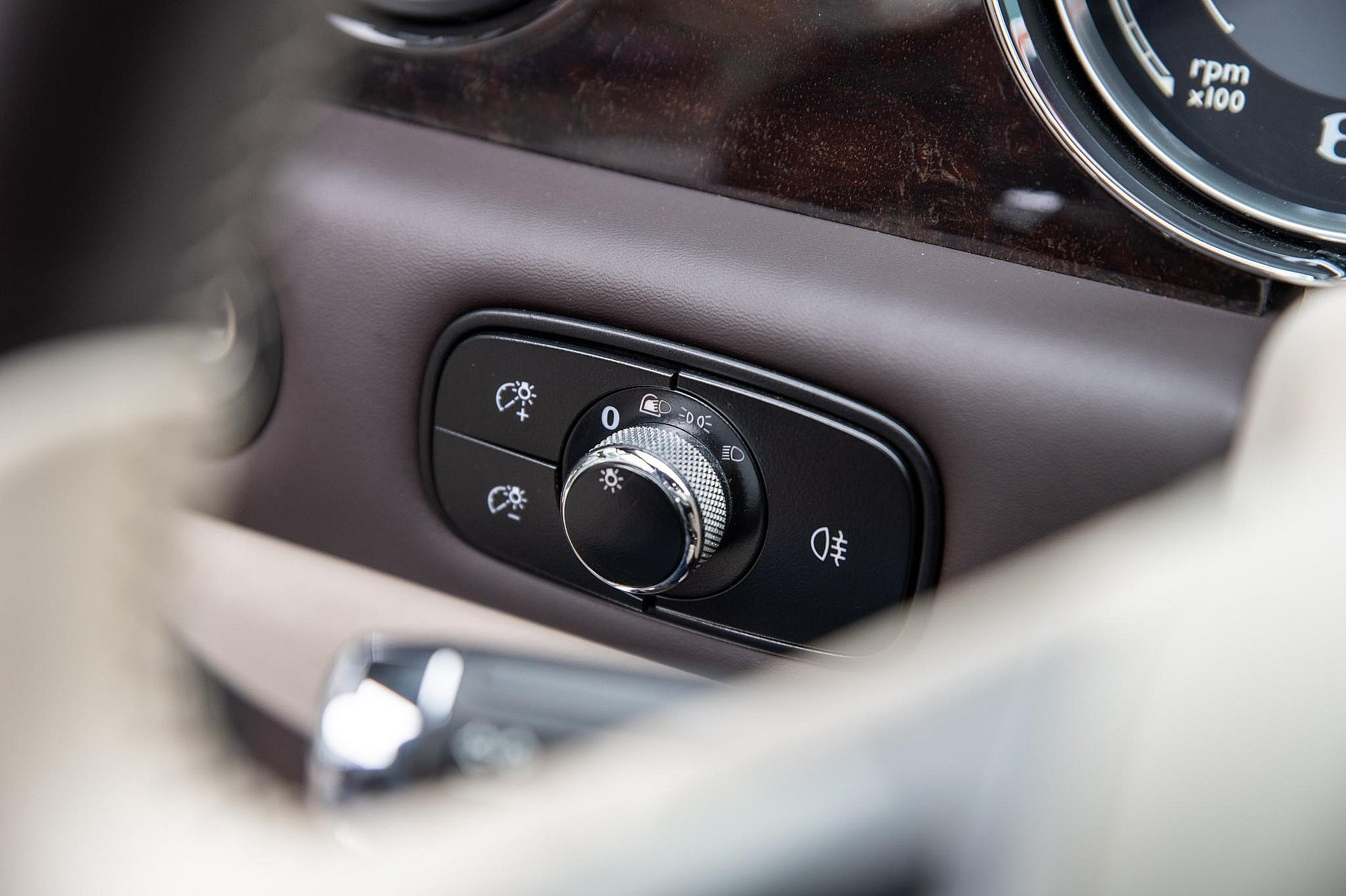Bentley Flying Spur 