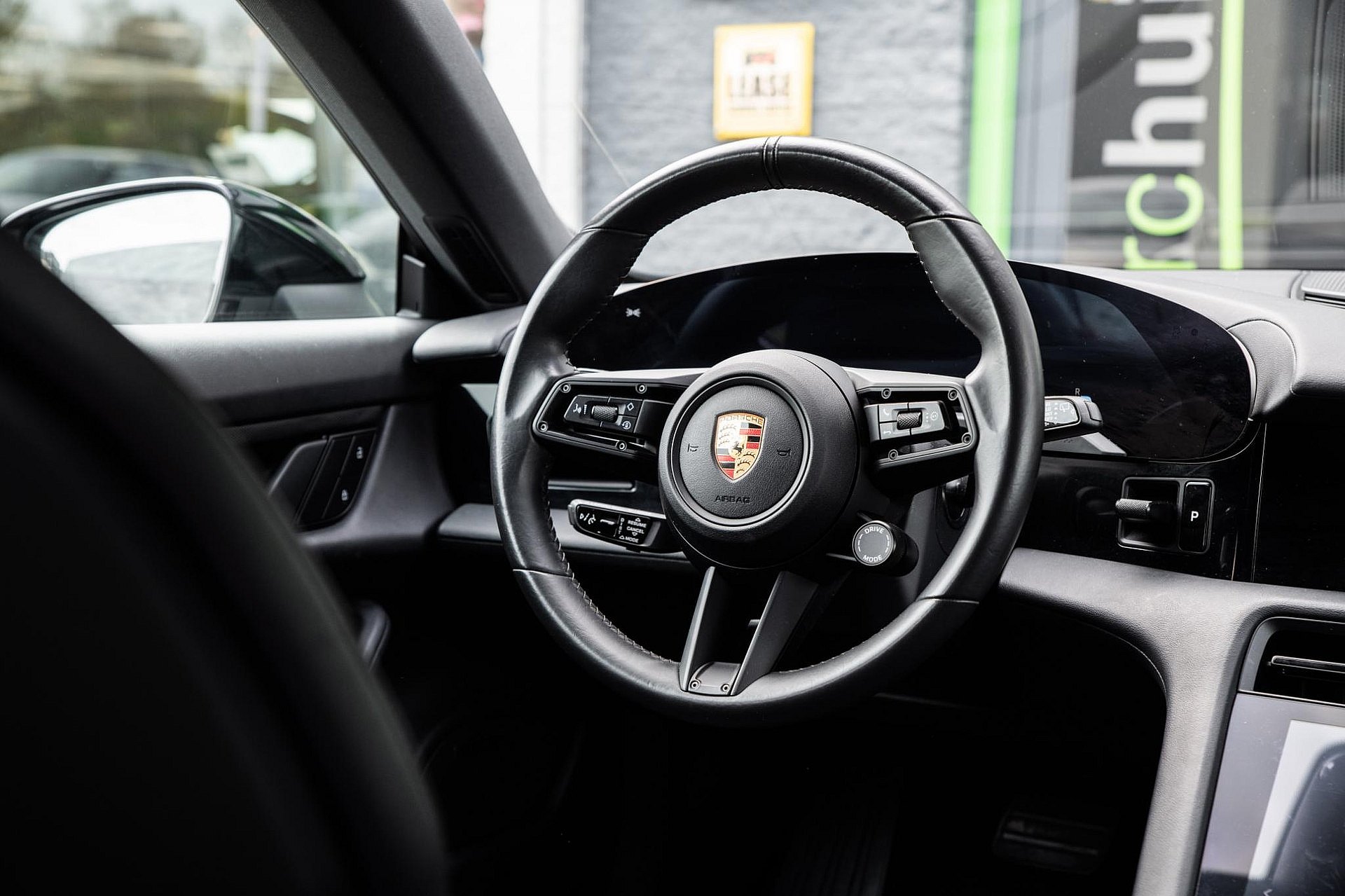 Porsche Taycan Sport Turismo 