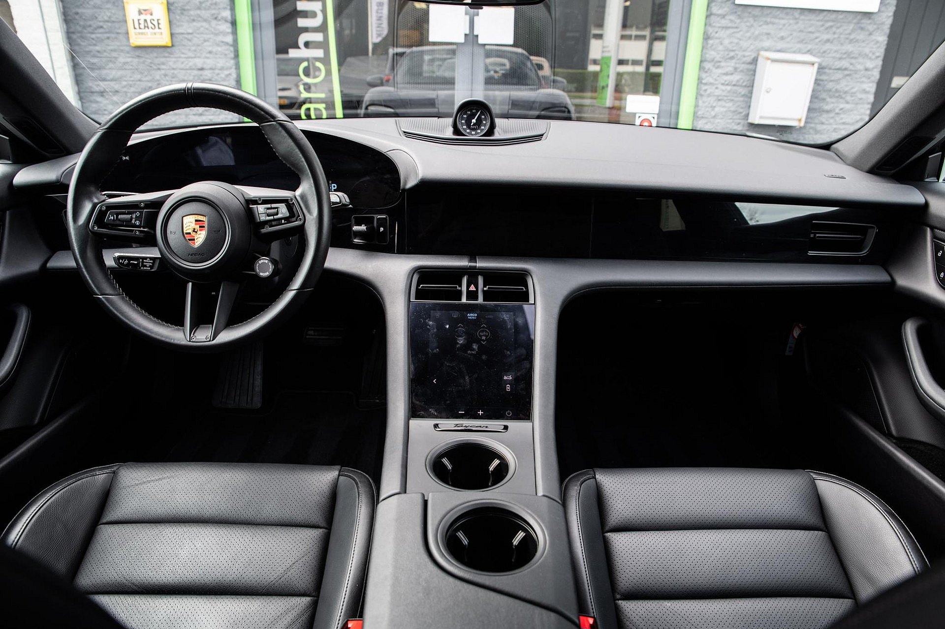 Porsche Taycan Sport Turismo 