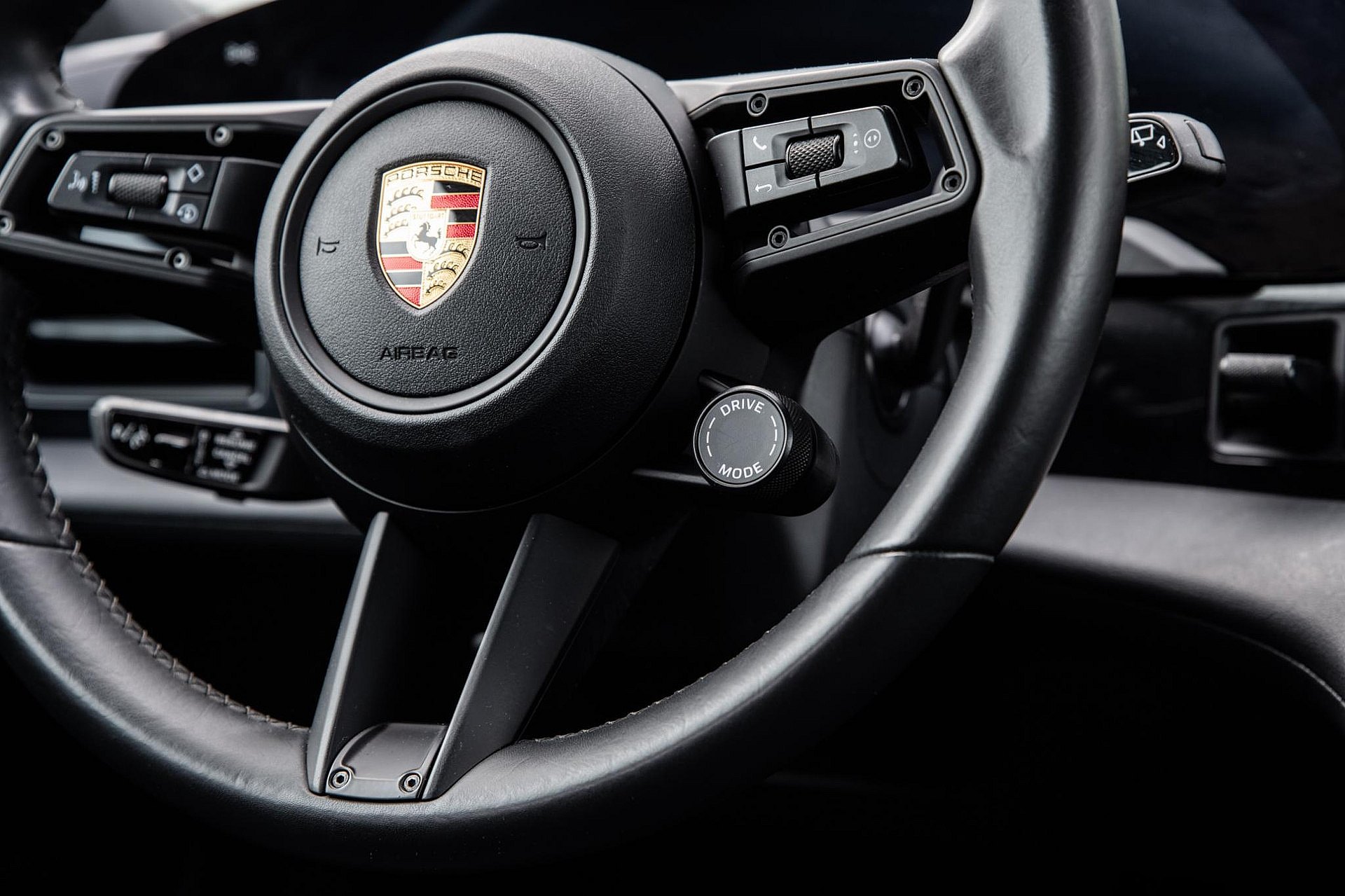 Porsche Taycan Sport Turismo 