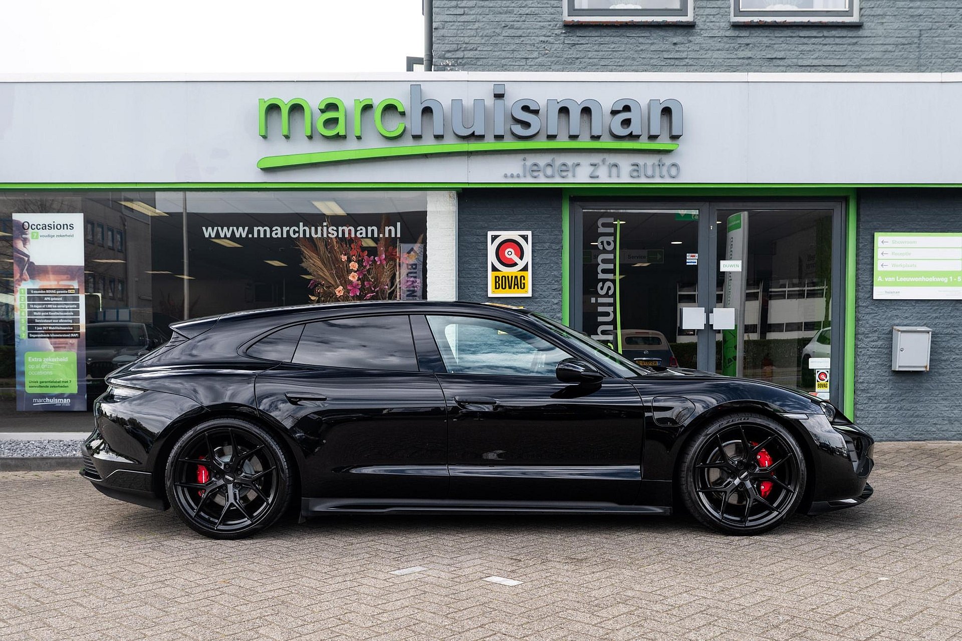 Porsche Taycan Sport Turismo 