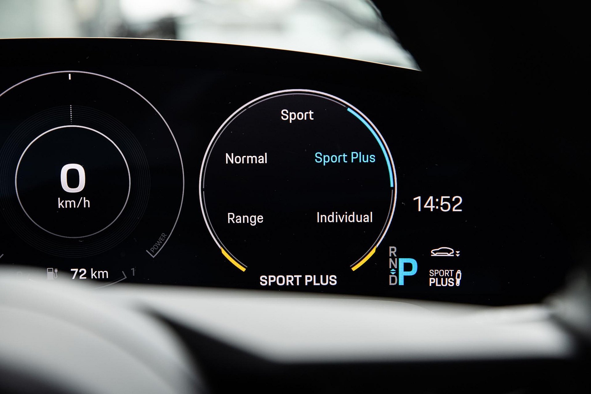 Porsche Taycan Sport Turismo 