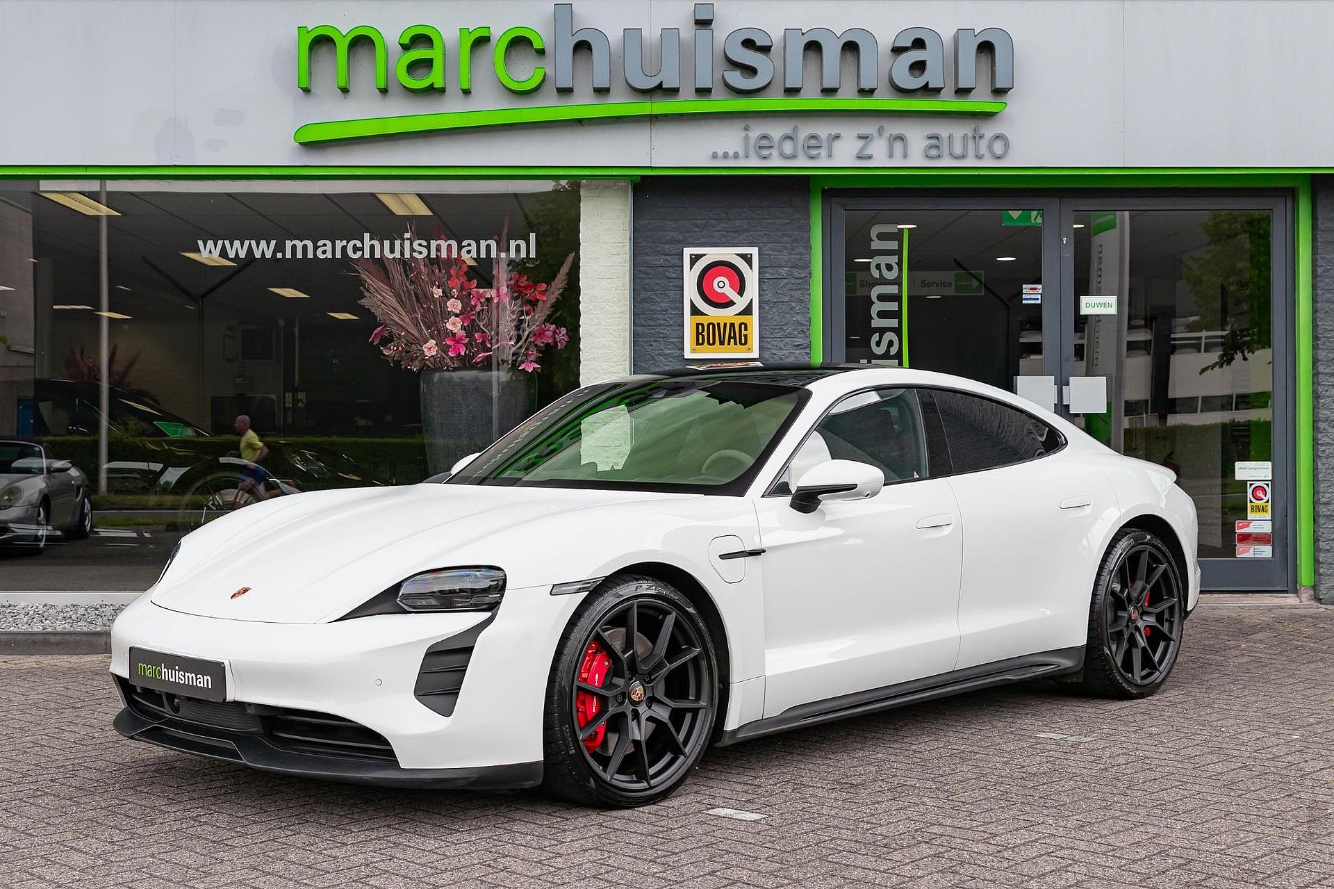 Porsche Taycan GTS 93 kWh / PANODAK / INNODRIVE / BOSE / PASS. DISPLAY