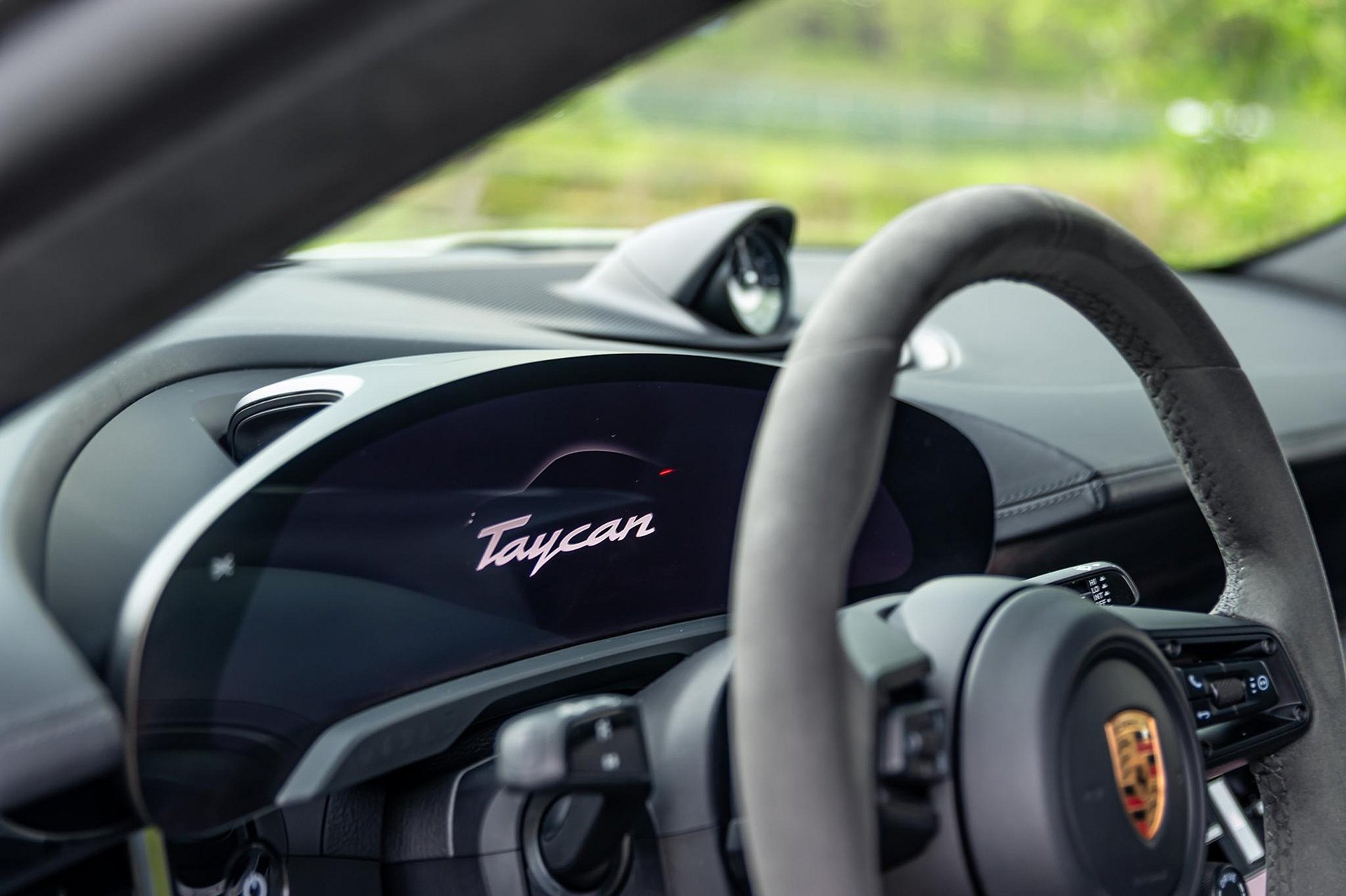 Porsche Taycan 