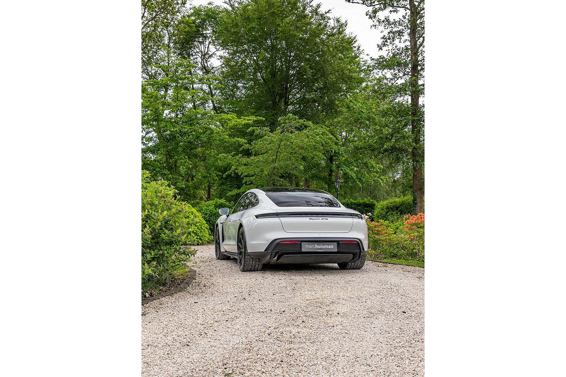 Porsche Taycan 