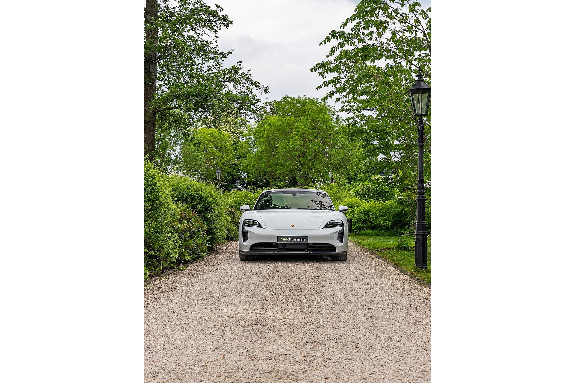 Porsche Taycan 