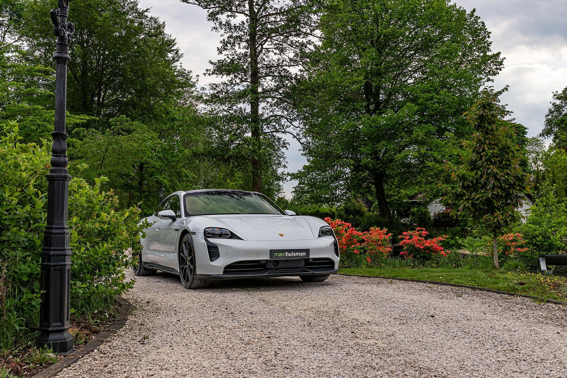 Porsche Taycan 